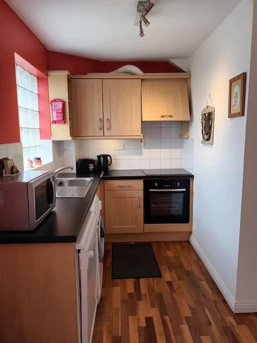 Village Centre Apartment Lahinch Zewnętrze zdjęcie